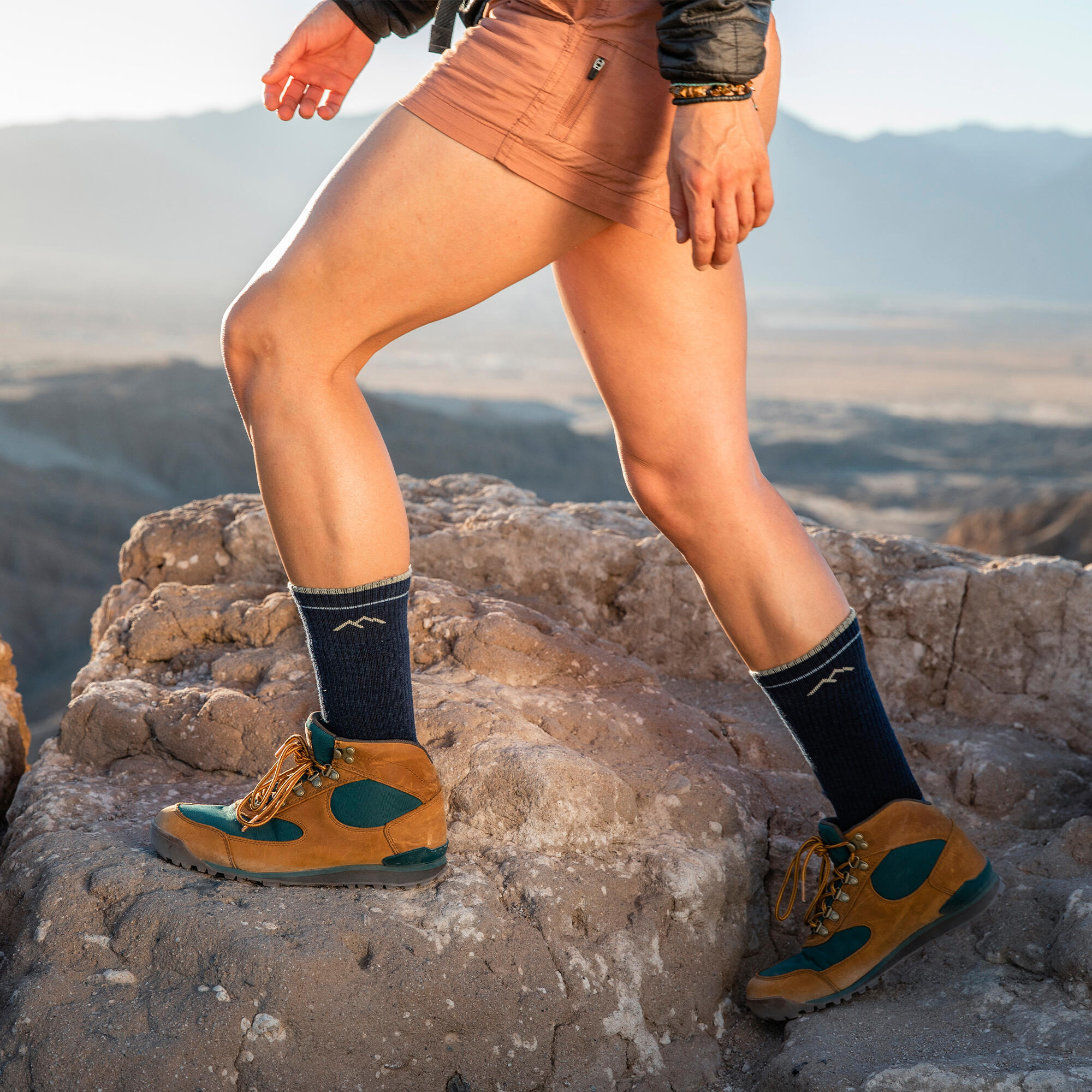 Darn Tough Chaussettes Femme Bottes Mi-Épaisses Randonnée Mérinos Sans Couture 3/5