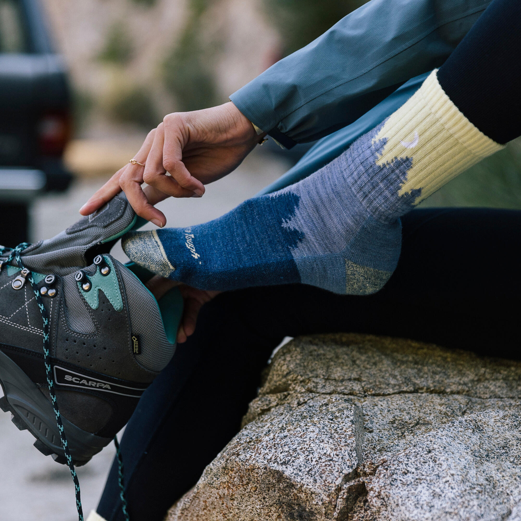 Darn Tough Chaussettes Femme Micro Crew Mi-Épaisses Randonnée Laine Mérinos 5/5