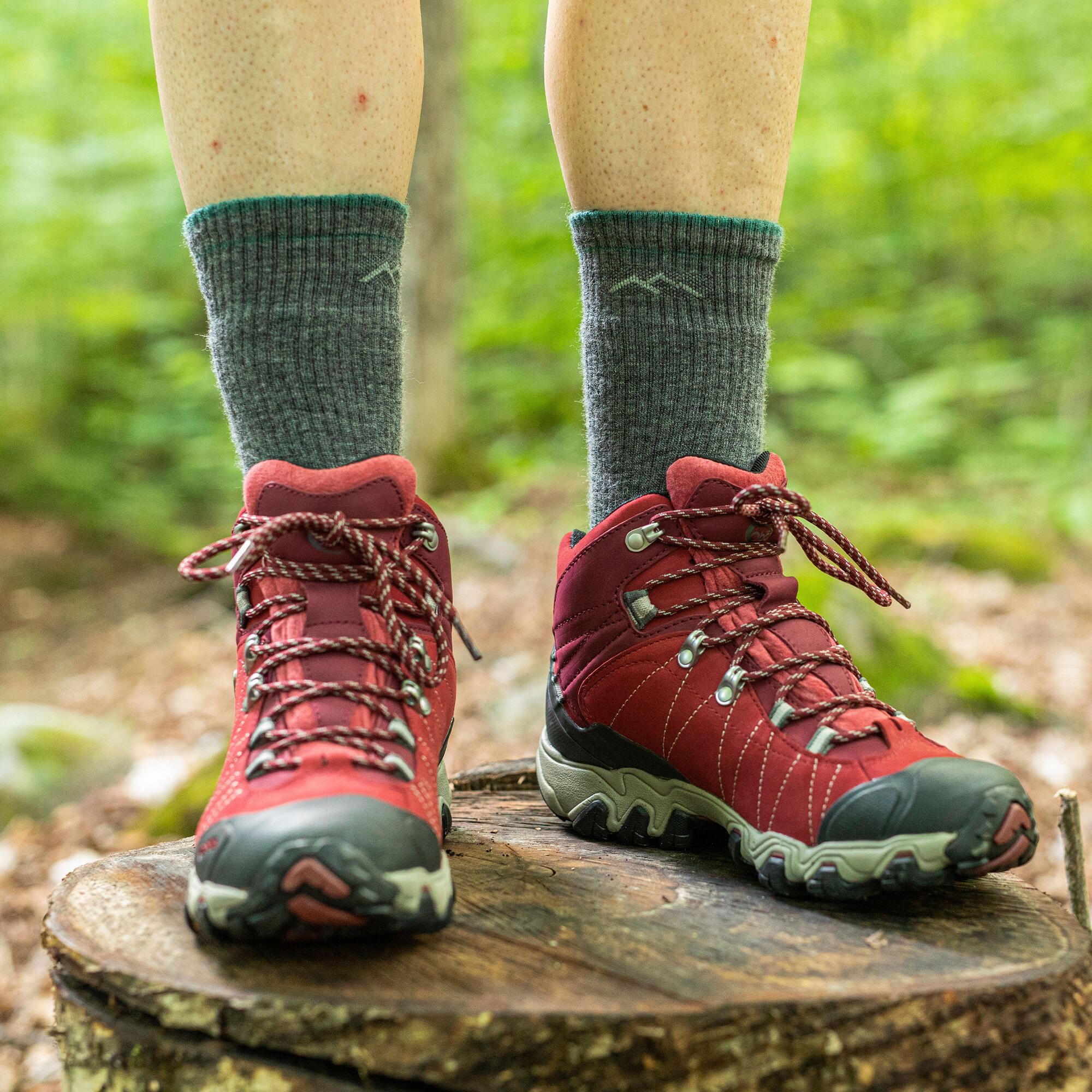 Darn Tough - Calze Donna Trekking in Lana Merino Senza Cuciture Peso Medio 4/5