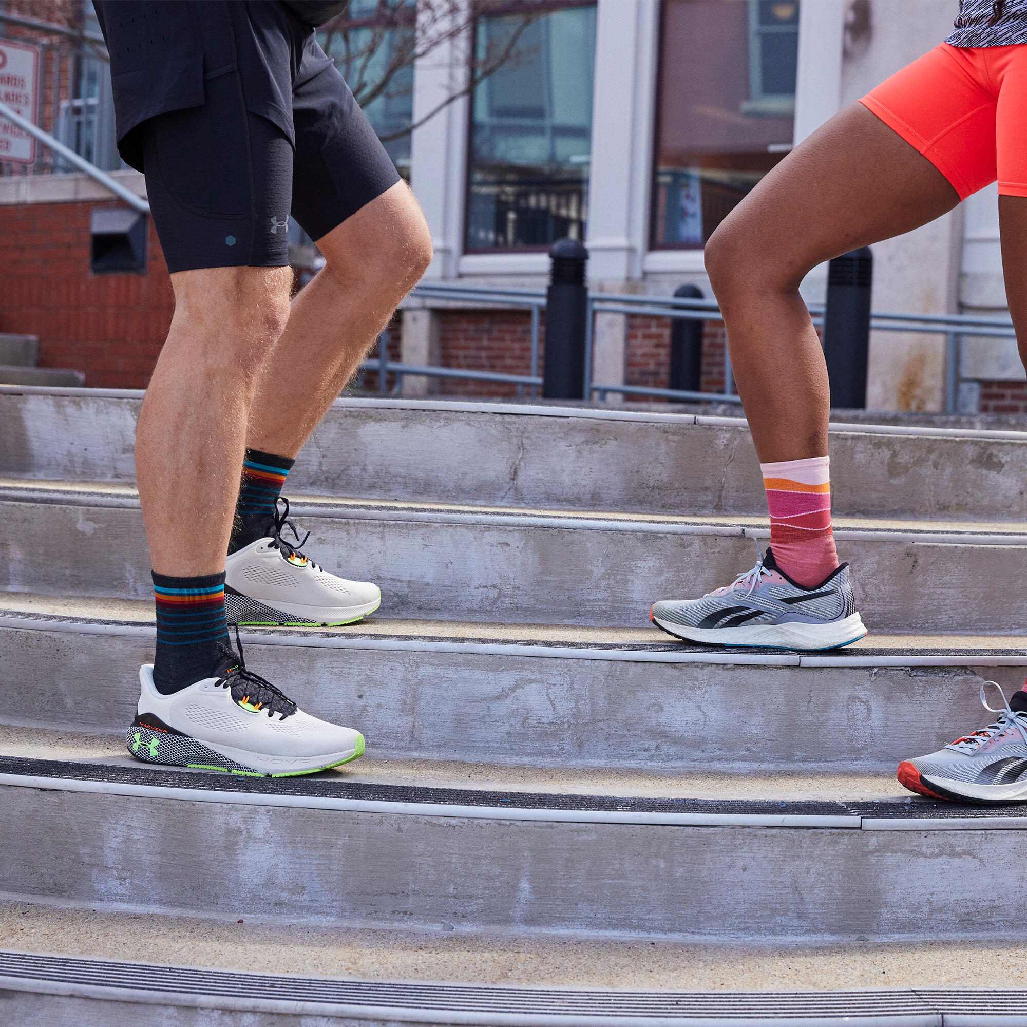 Darn Tough Chaussettes Homme Mi-Mollet Running Ultra Légères Anti-Ampoules 5/5