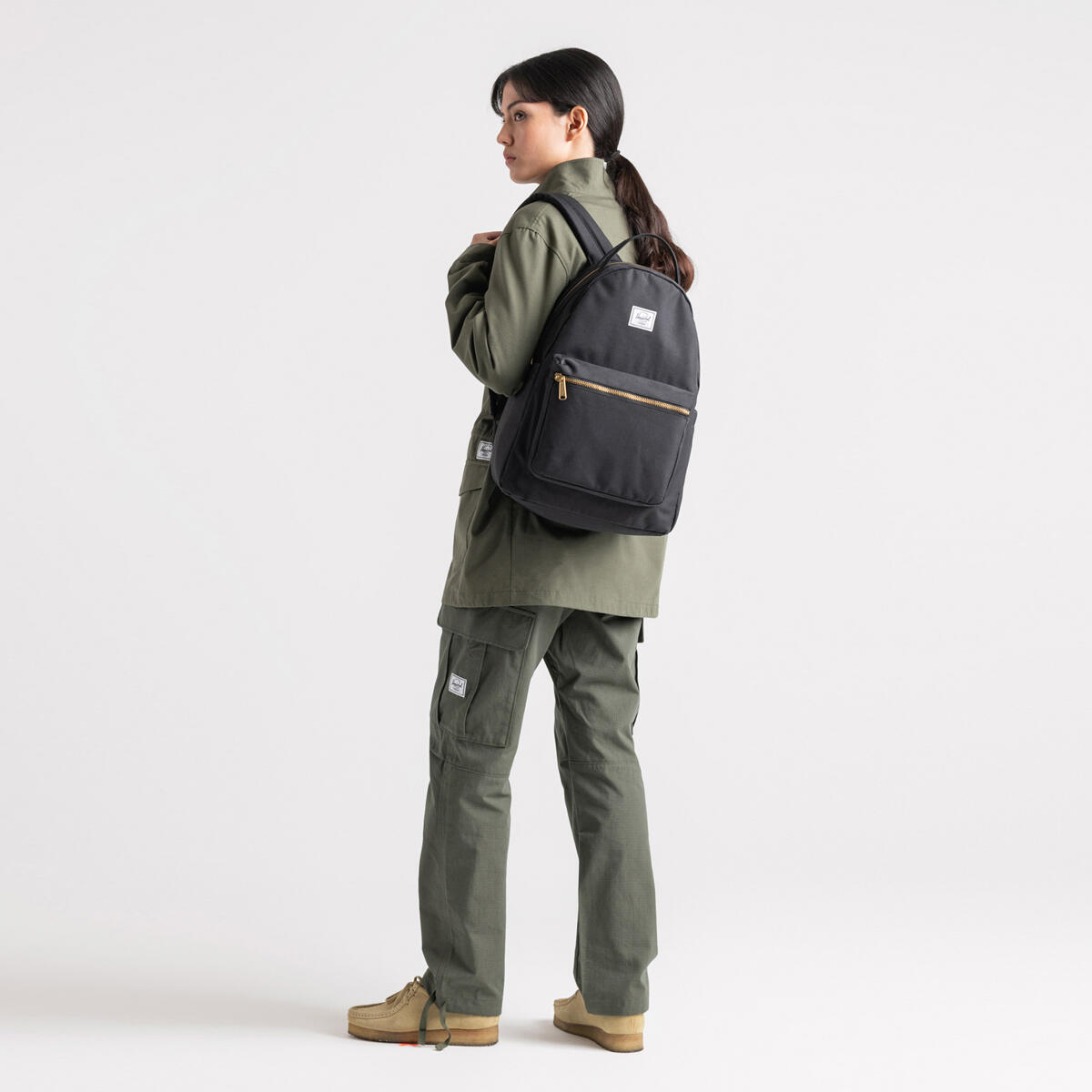 Sac à dos en matières recyclées NOVA 18L 11392 UNISEXE Noir doré 2/4