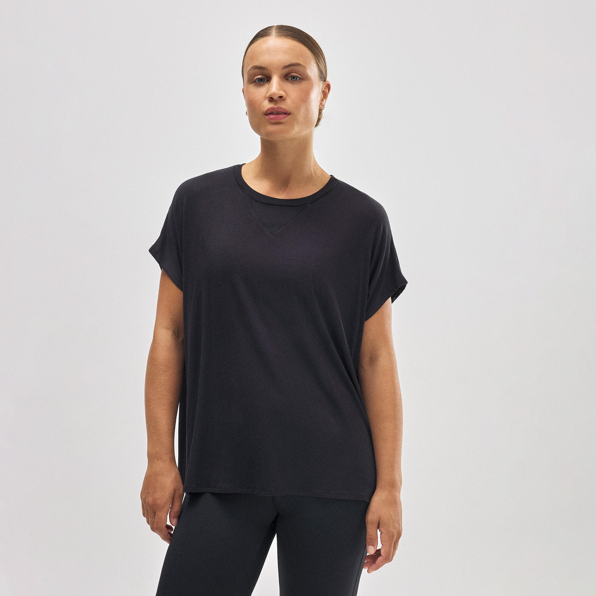 T-shirt de sport noir à manches courtes 1/7