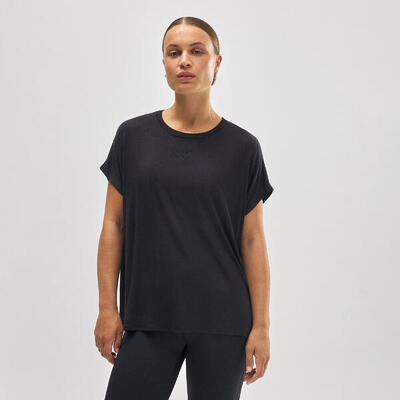 Camiseta deportiva manga corta negra