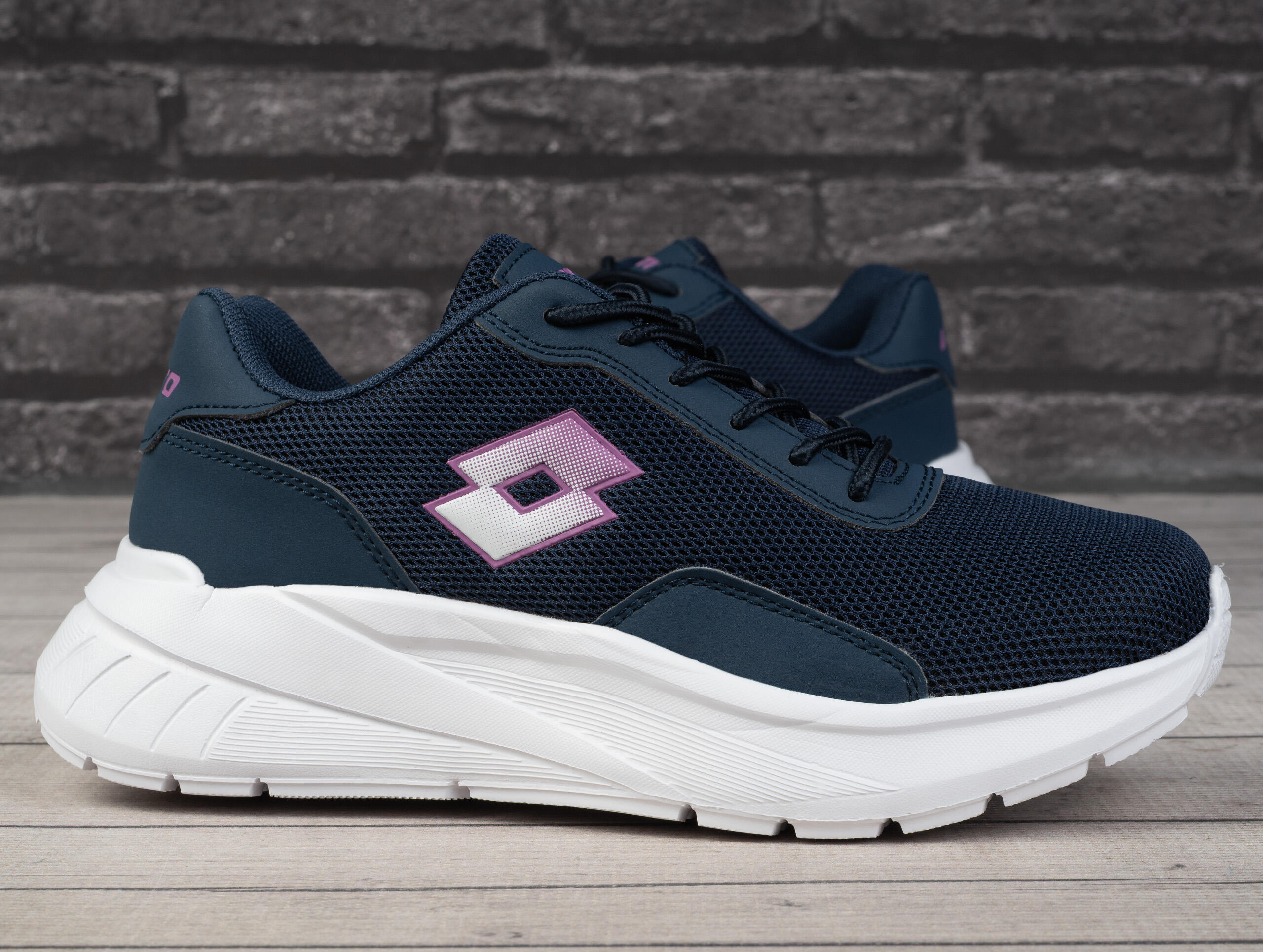 Buty damskie sportowe Lotto VIGORTIV 2/7