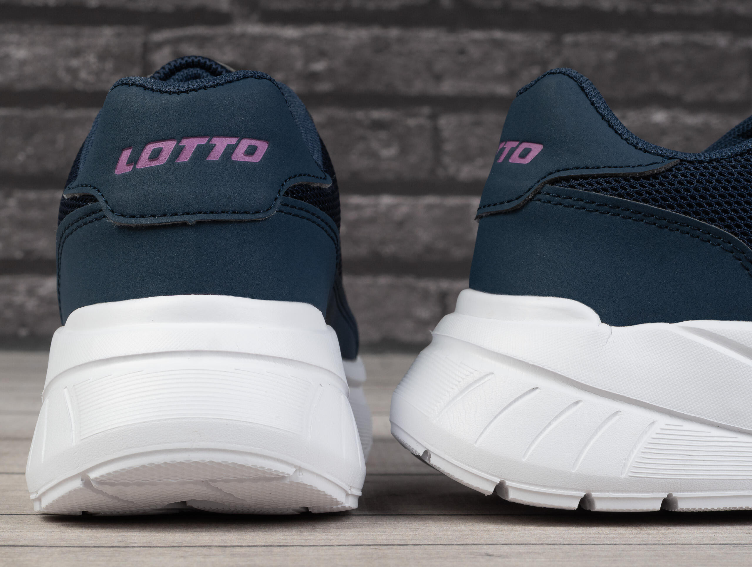 Buty damskie sportowe Lotto VIGORTIV 4/7