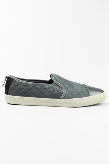 D Giyo C Trainers