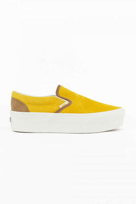 Zapatillas Classic Slip-On Stackform Varsity Suede
