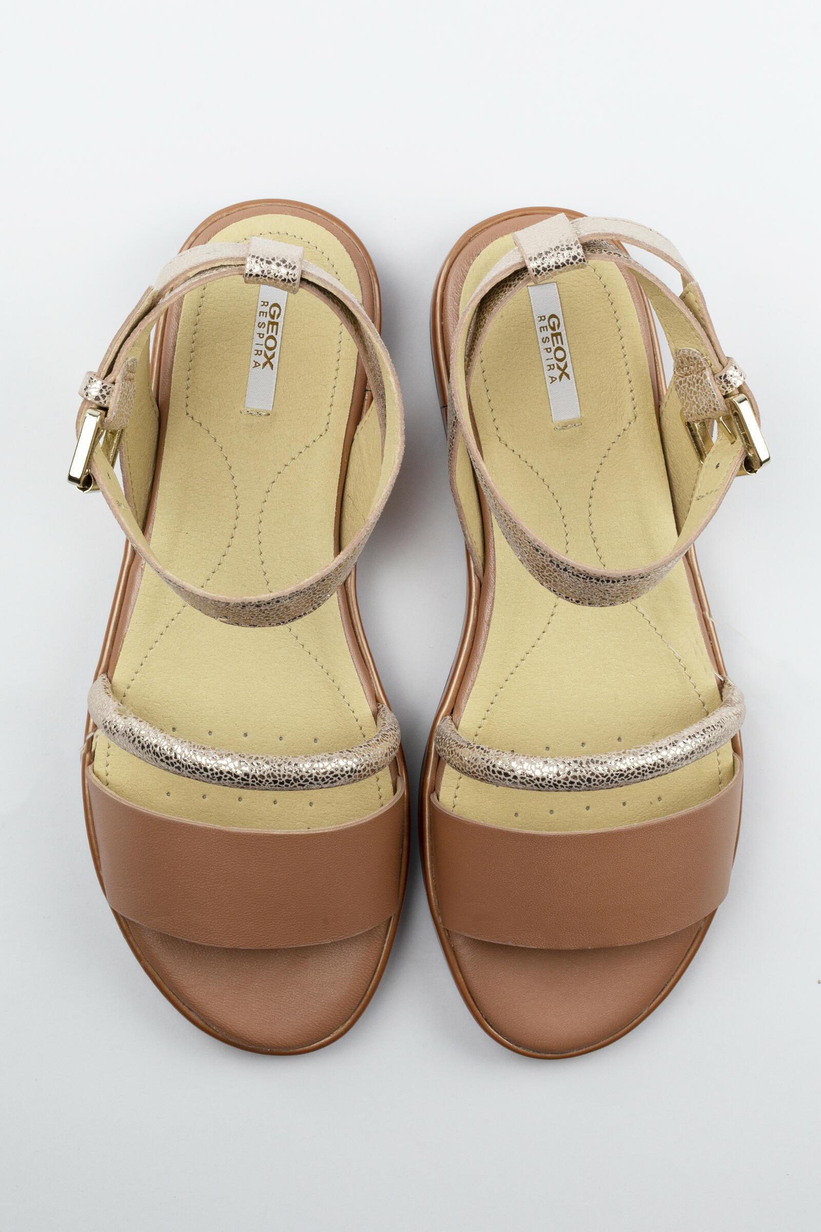 Geox Sandalias D Kolleen B Marrón 4/5