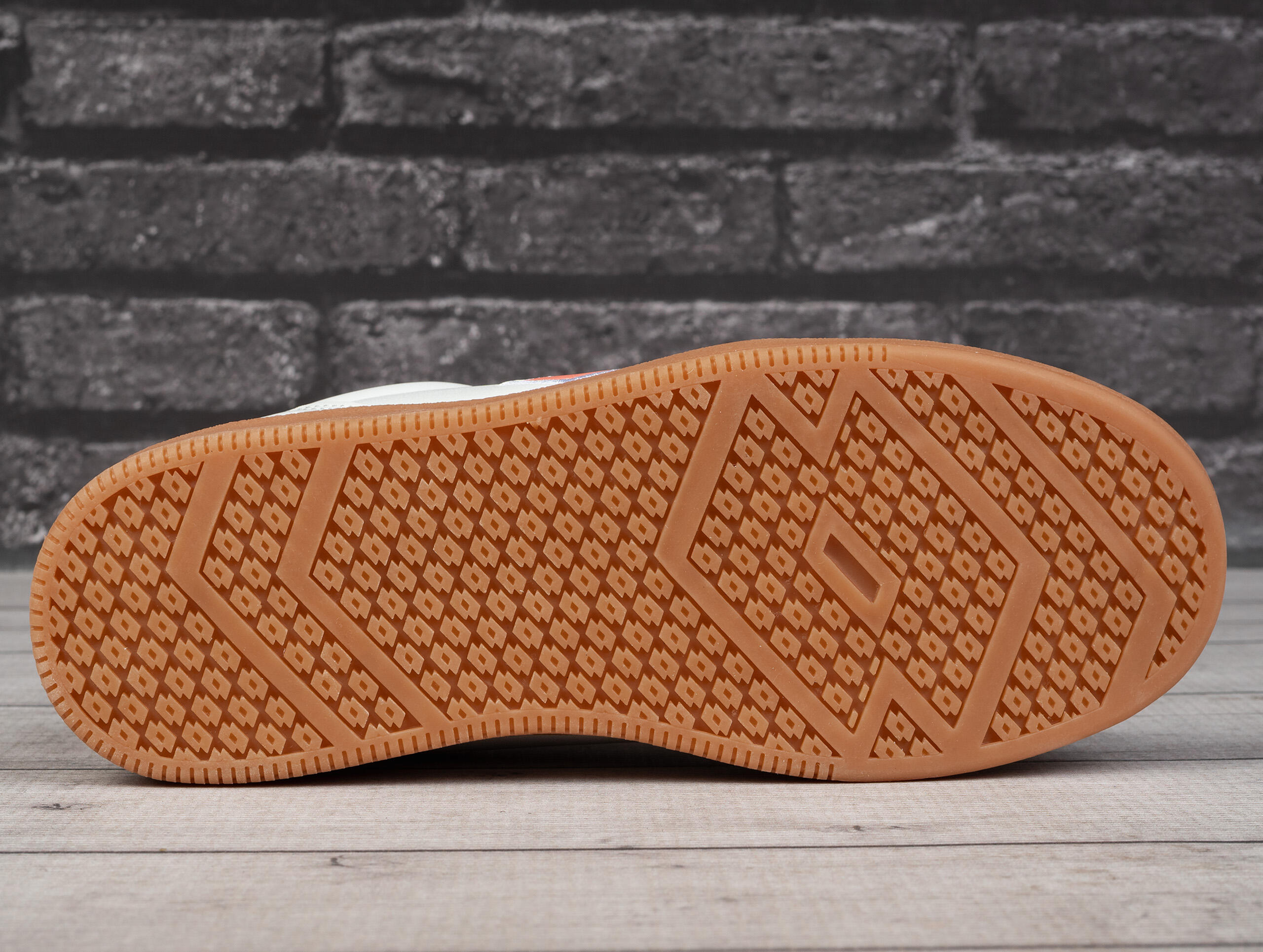 Buty damskie sportowe Lotto VINTAL MF 5/7