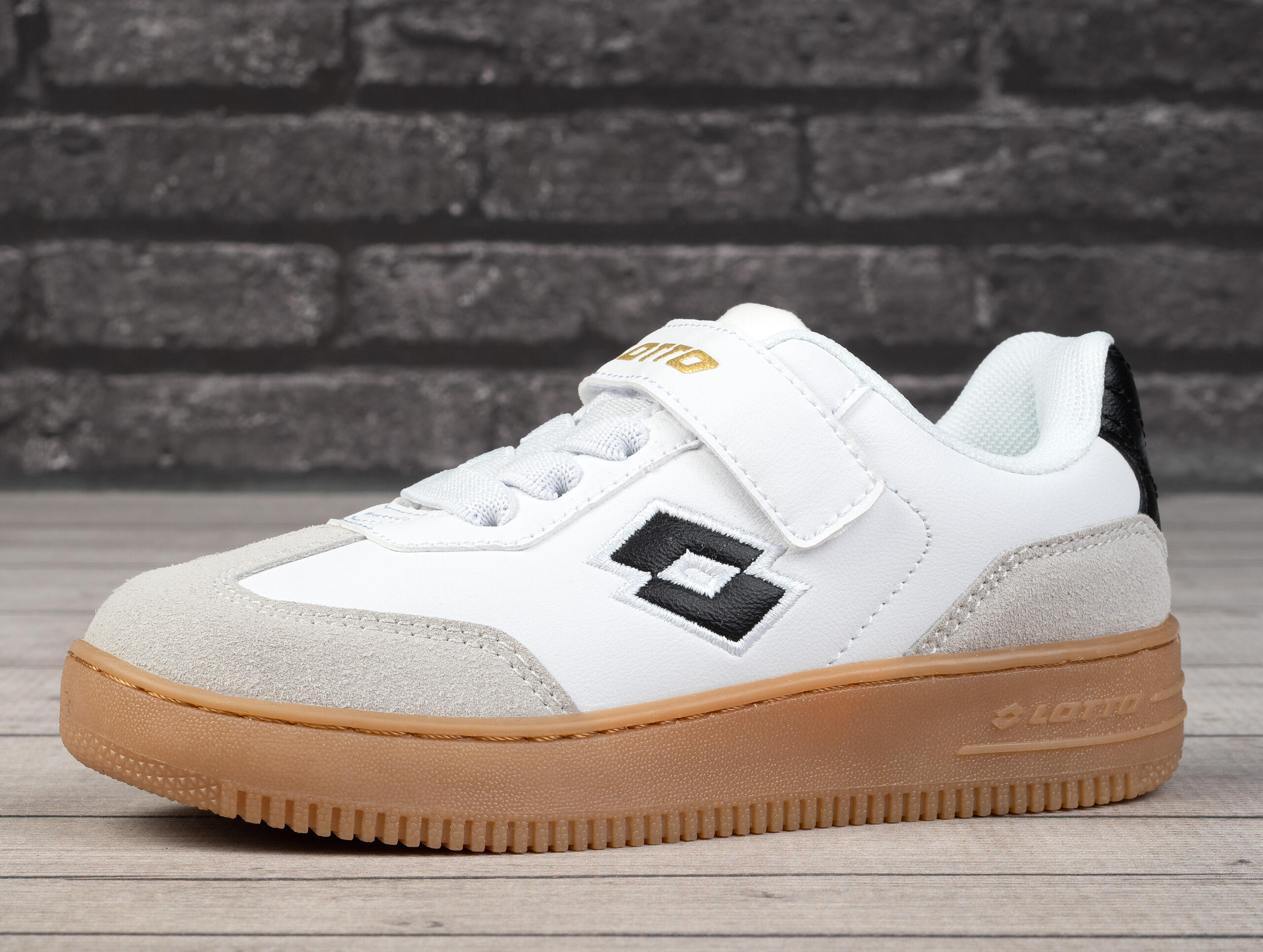 Buty dziecięce sportowe Lotto MAKERA K 3/7