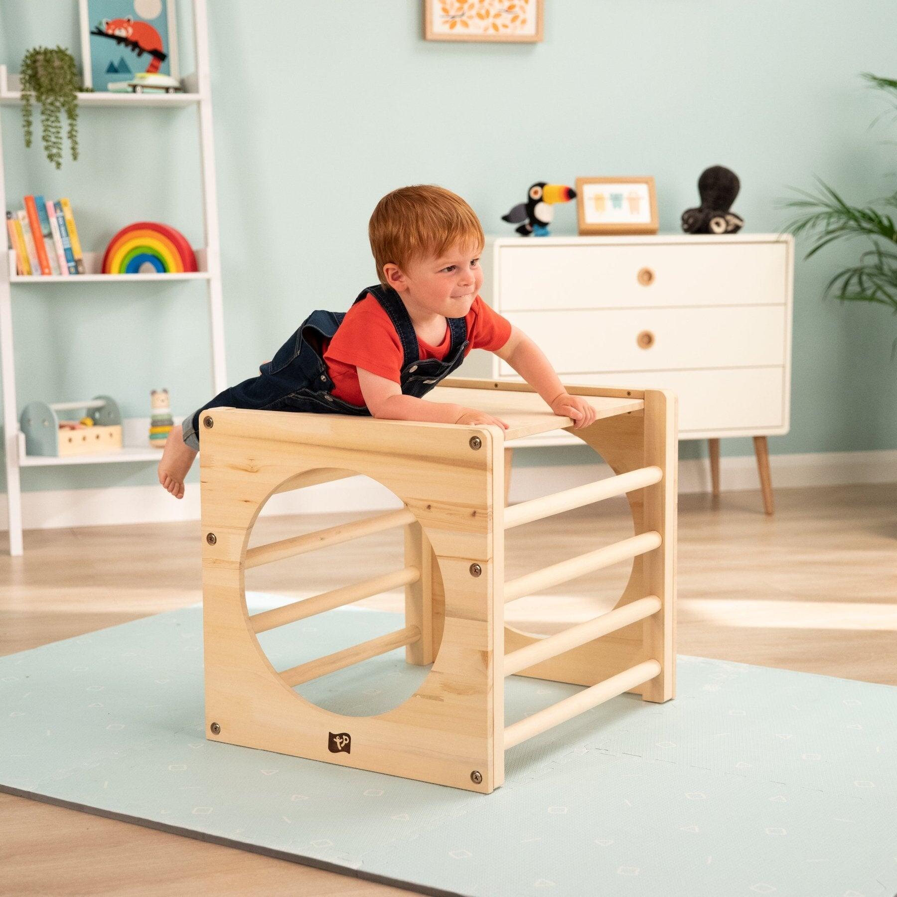 Cube d'escalade MONTESSORI bois FSC® 2/5