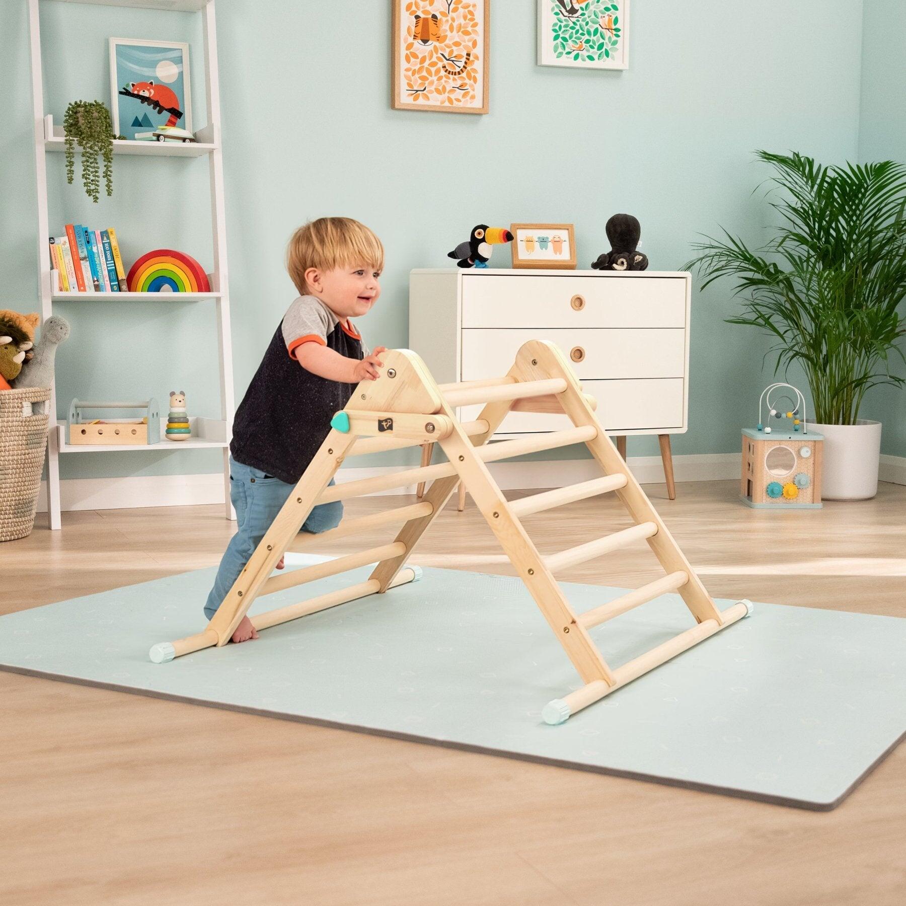 Triangle d'escalade pliable MONTESSORI bois FSC® 2/5