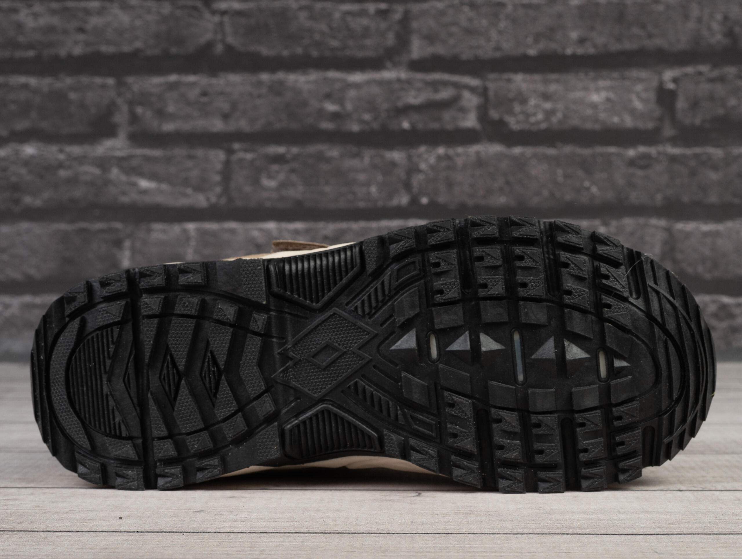 Buty dziecięce sportowe Lotto KETCHAM LOW TEX T 5/7