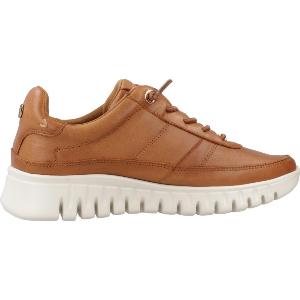 Buty CARMELA 162525C Brązowy 4/5
