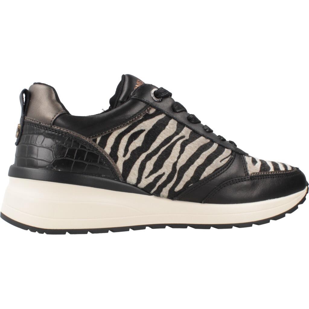 Scarpe Da Ginnastica Carmela Modello 162653c Colore Nero 4/5