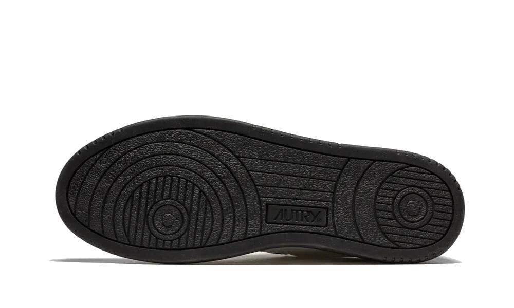 Medalist Leather Low Black 2/2