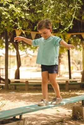 Pantalón de niño azul Cocote & Charanga