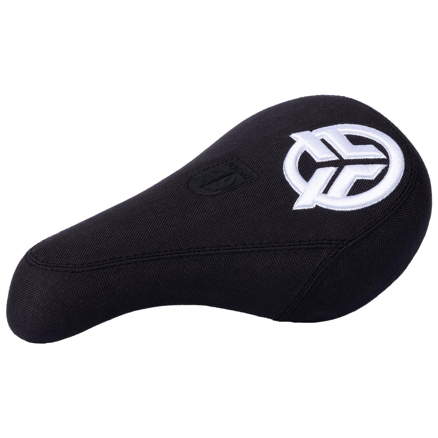 FEDERAL Sella Federal Mid Pivotal Logo Bianco Raised Stitching Black
