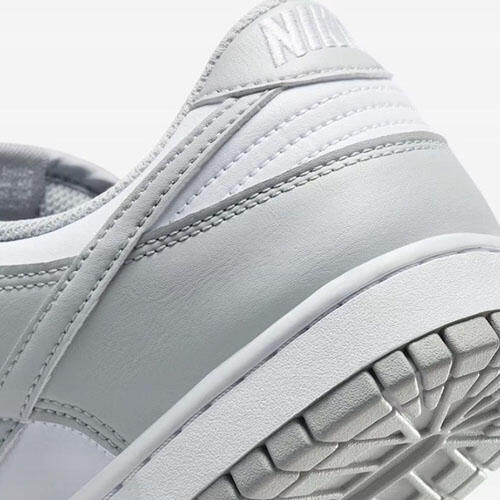 Chaussures De Sport Homme Nike Dunk Low Retro 5/7