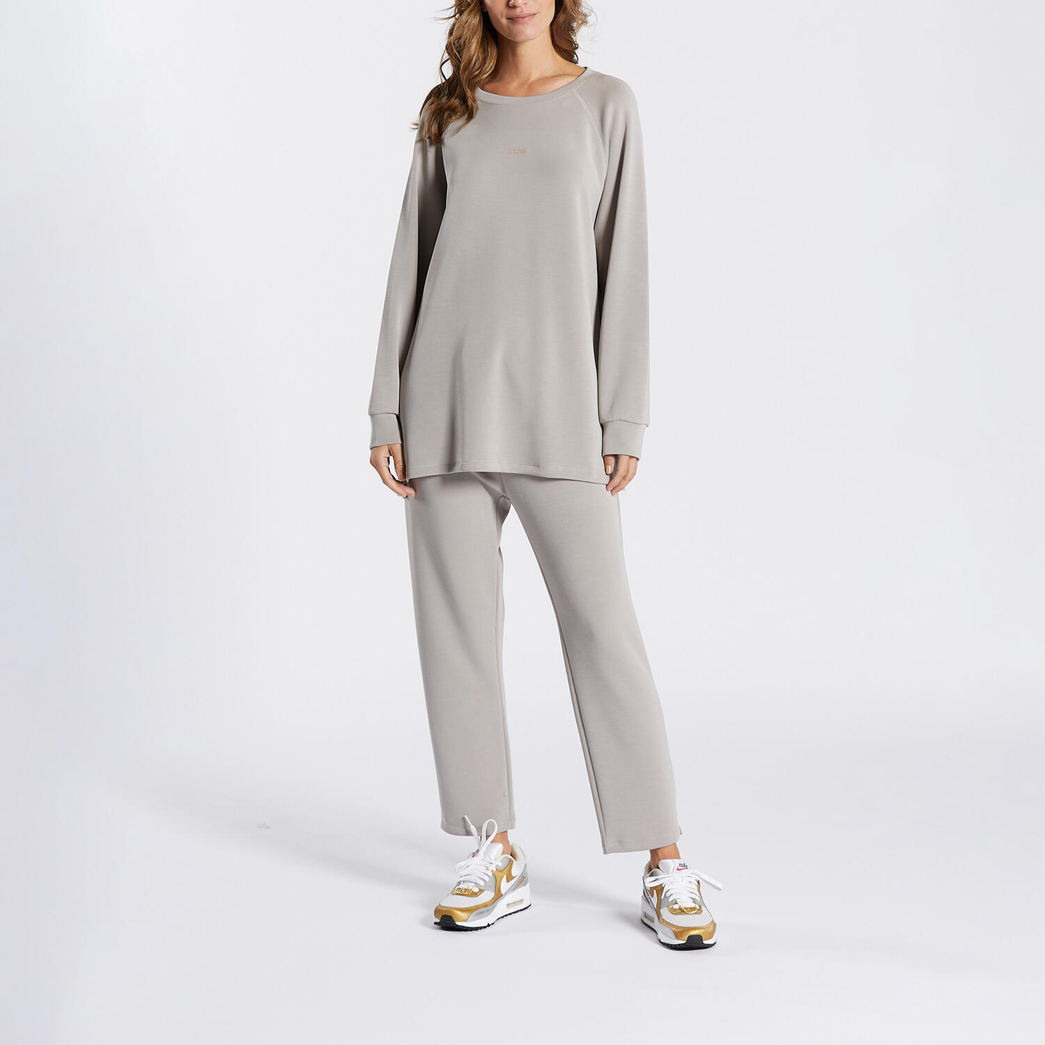 Pantalón de chándal Ditchil Glide para mujer, corte regular 3/4