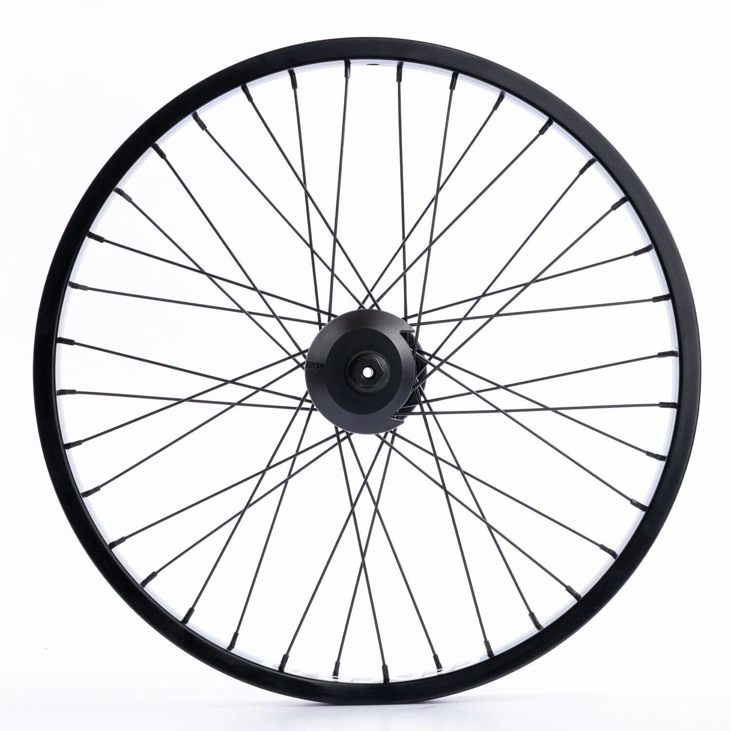 Hinterrad eines Fahrrads Federal Stance Pro RHD 2/4