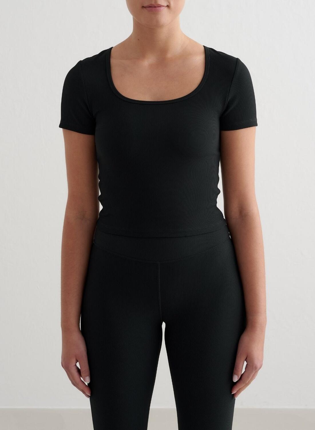 Damski top szybkoschnący, second skin, prążkowany Ribbed Performance czarny