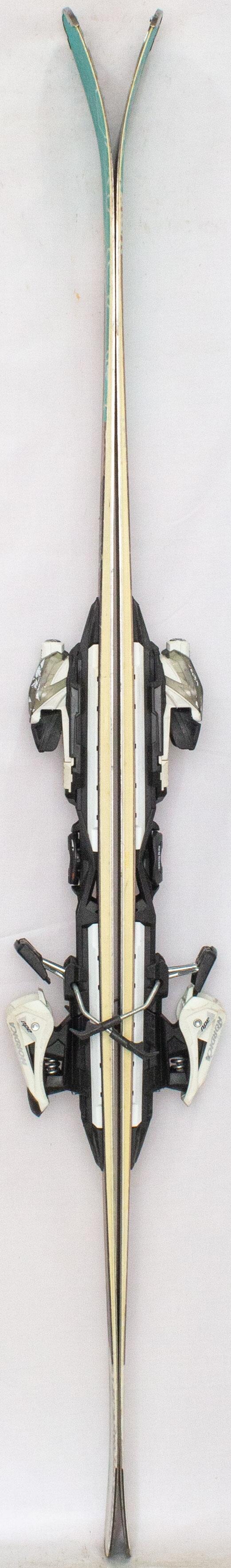Skis d'occasion - NORDICA Belle to Belle, 161 cm, État satisfaisant 5/5