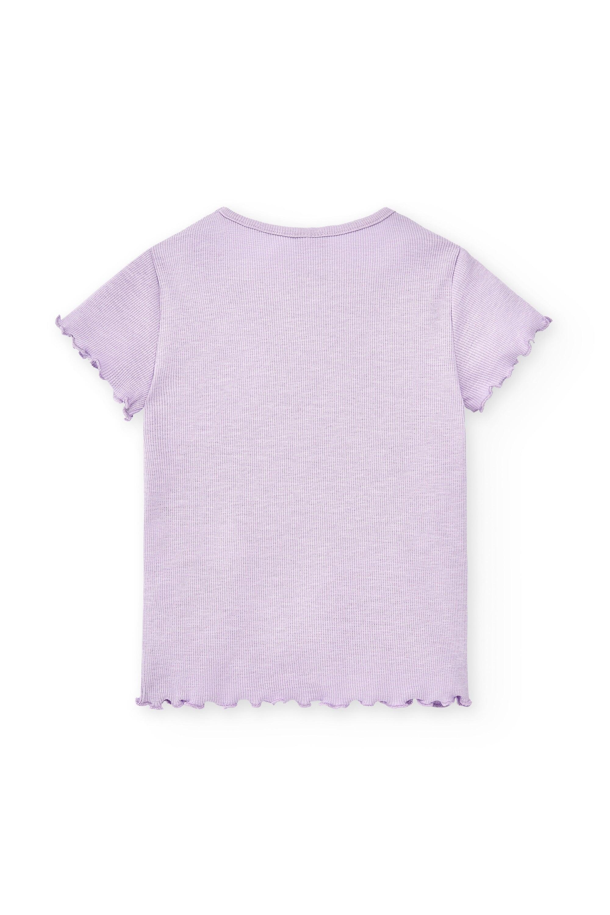 Camiseta roxa infantil com detalhe de coração 2/4
