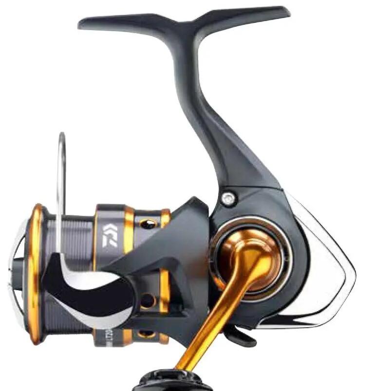 Мотовилка Daiwa 24 Iprimi LT 1000S-P, 6 лагера, 100 м x 0.12 мм, 4.8:1