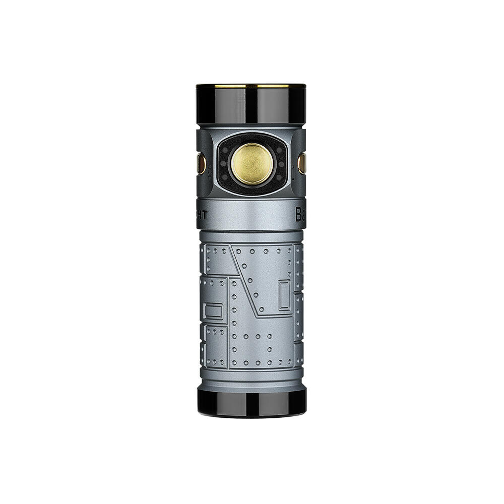 Lanterna de mão Olight Baton 4 3/6