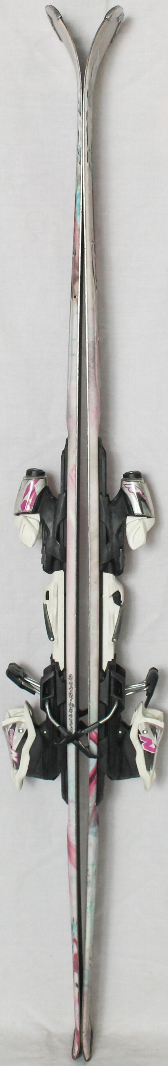Skis d'occasion - NORDICA Axana, 168 cm, État satisfaisant 5/5