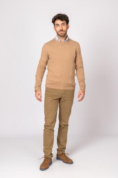 SUETER CUELLO REDONDO CAMEL 2/5
