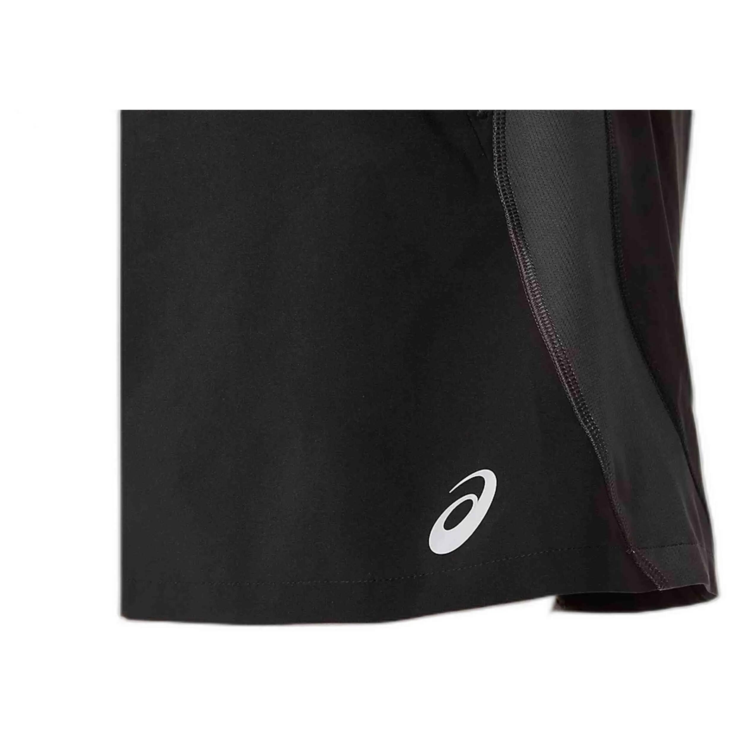 Pantalon corto Asics modelo 2011D247-001 para hombre 4/5