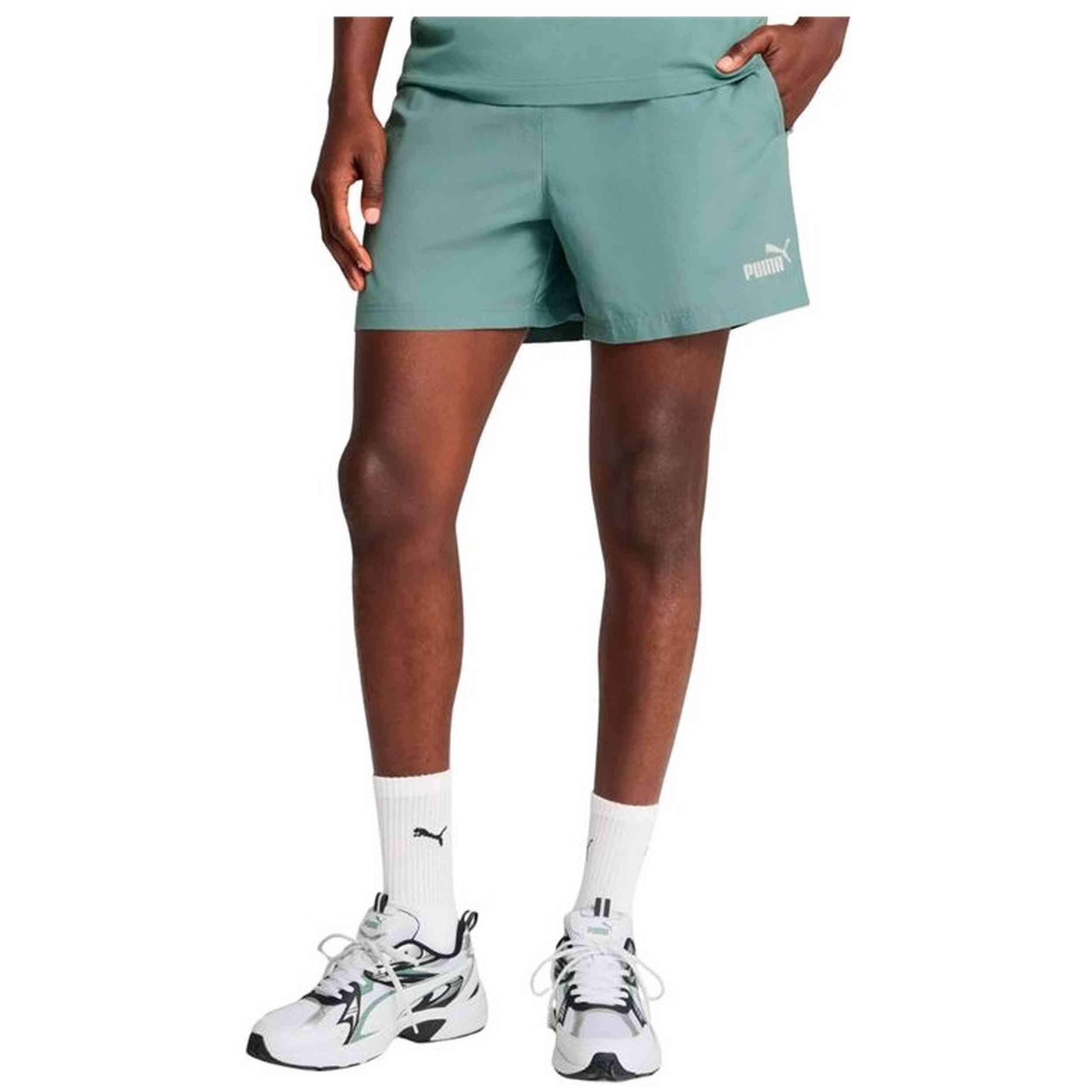 Pantaloncini Puma modello 684682-30 per uomini 3/4