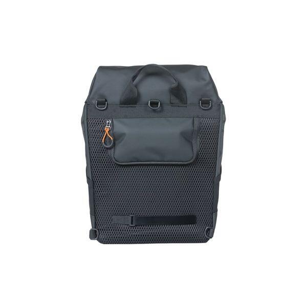 Basil Fahrradrucksack Miles Tarpaulin schwarz/orange, 31x17x44cm, 17ltr 3/7