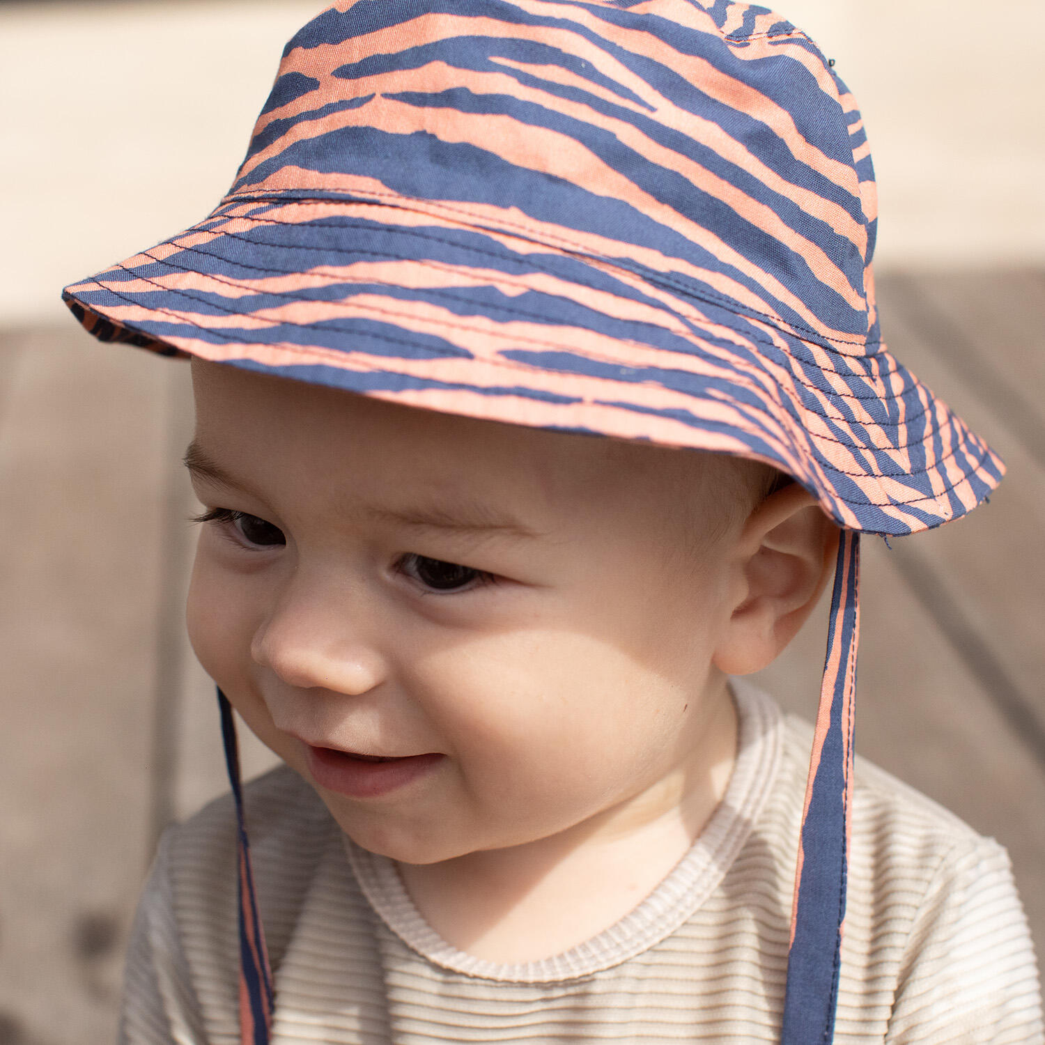 Chapeau de soleil - Bleu/Orange - Vibrant Stripes - 0/1 an 5/5