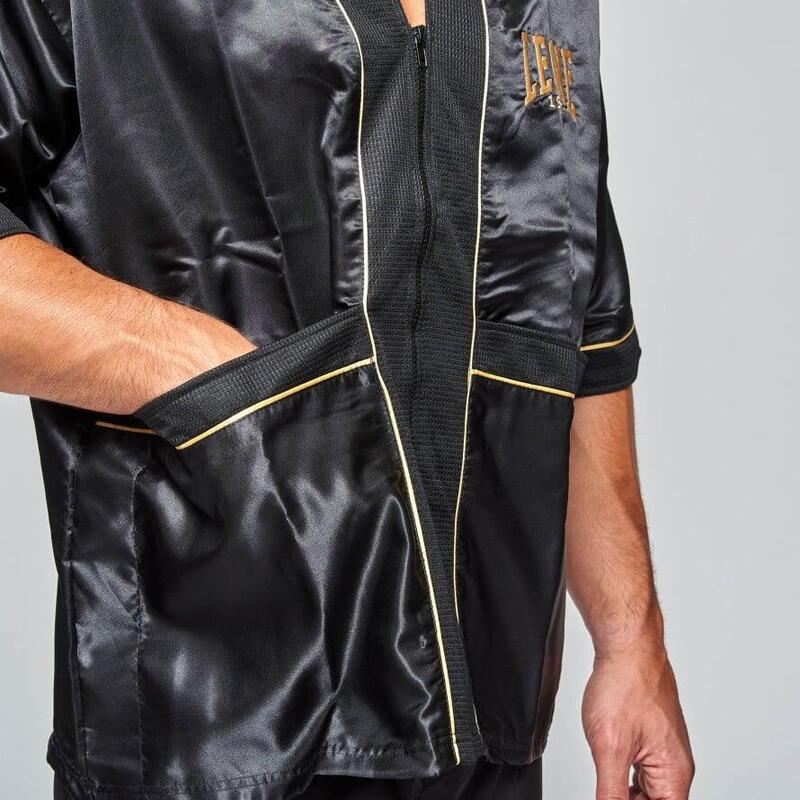 Roba Cornerman Leone Neagra