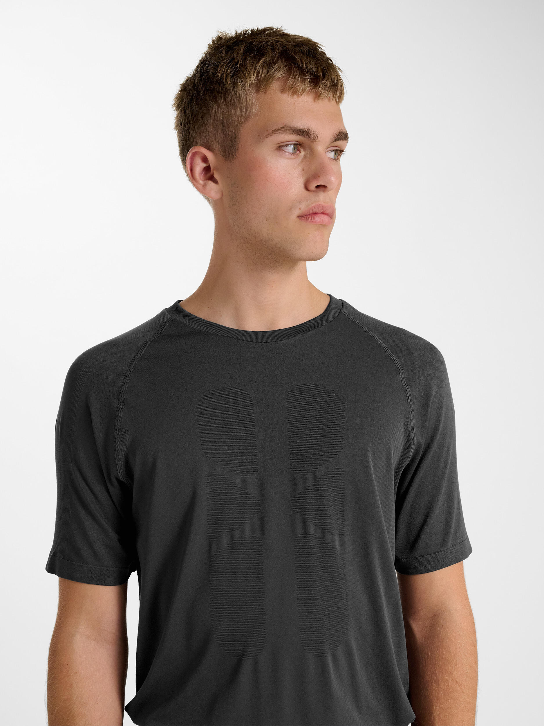 Camiseta Hmlhiit Entrenamiento Hombre 4/7