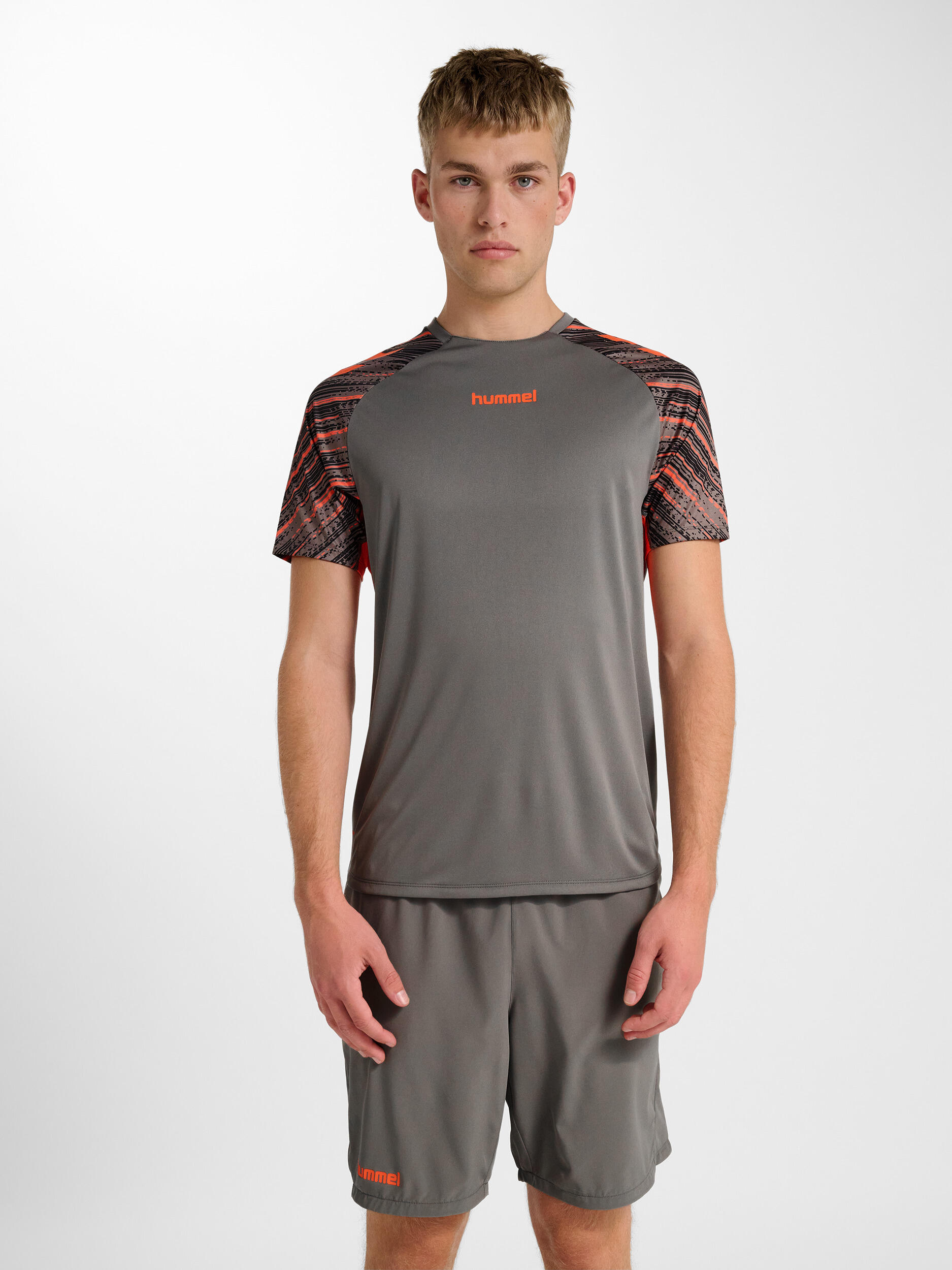 HUMMEL picture