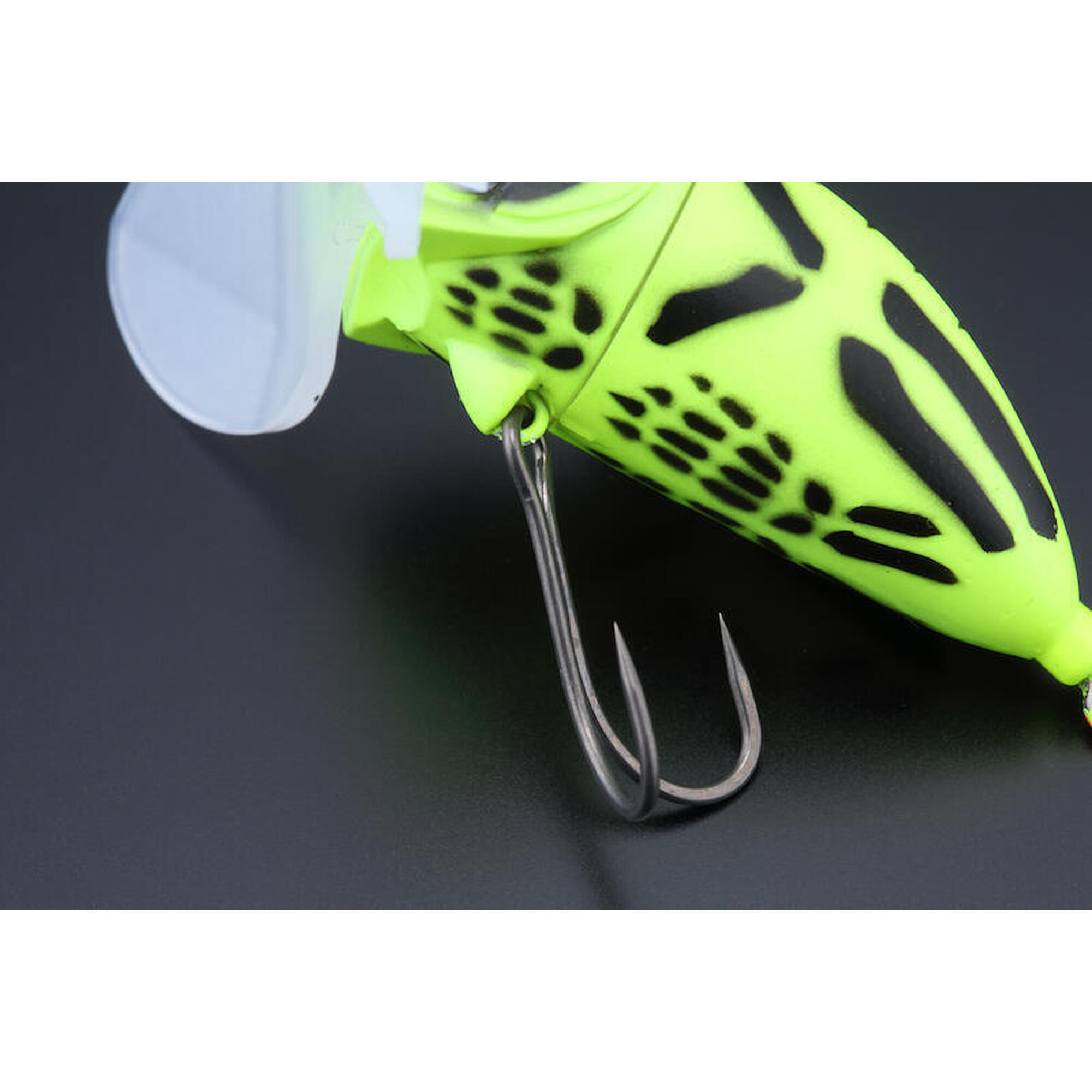 VOBLER JACKALL NAZZY BUG 6,7CM/16,4G ZARIGAERU