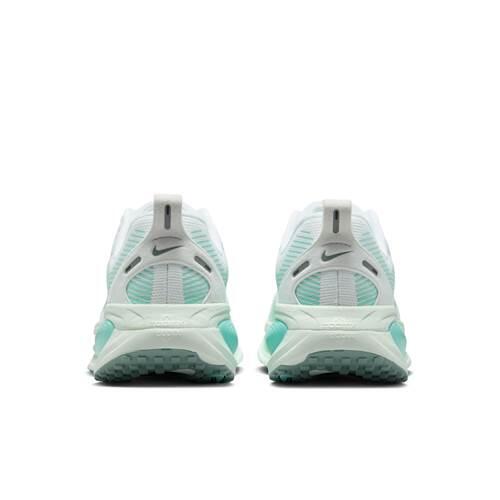 Buty do biegania damskie Nike Vomero 18