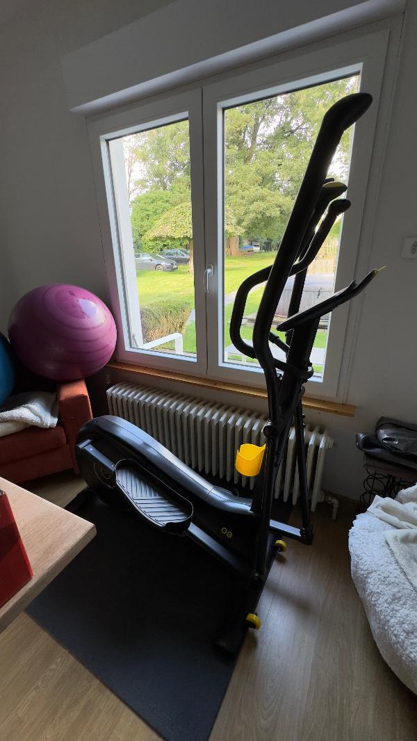 Entre Particuliers Vélo elliptique Domyos 520 DOMYOS Decathlon