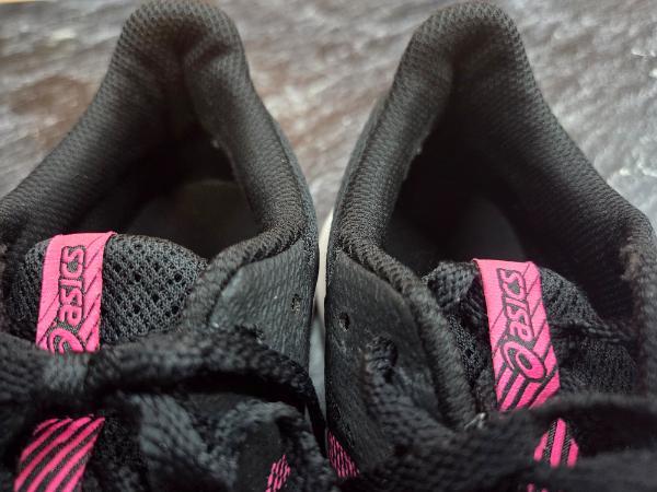 Entre Particuliers - Baskets Asics 37 3/4