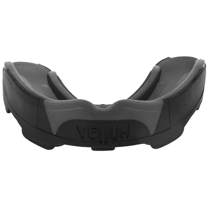 Paradenti Venum Predator – Nero / Nero 3/7