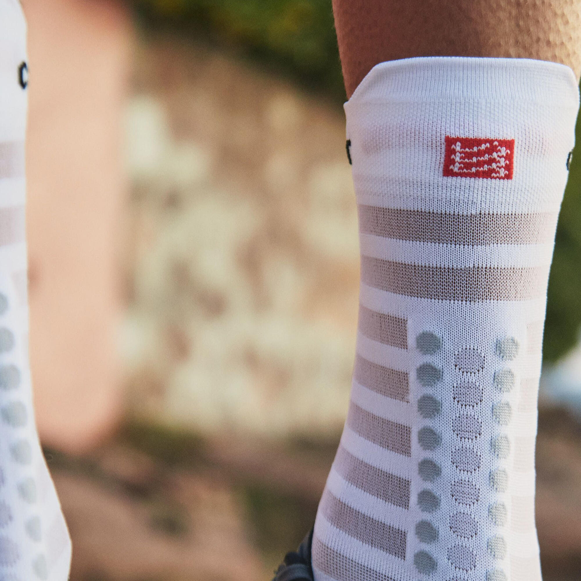 Socken Pro Racing Socks v4.0 Ultralight Run High COMPRESSPORT 5/7