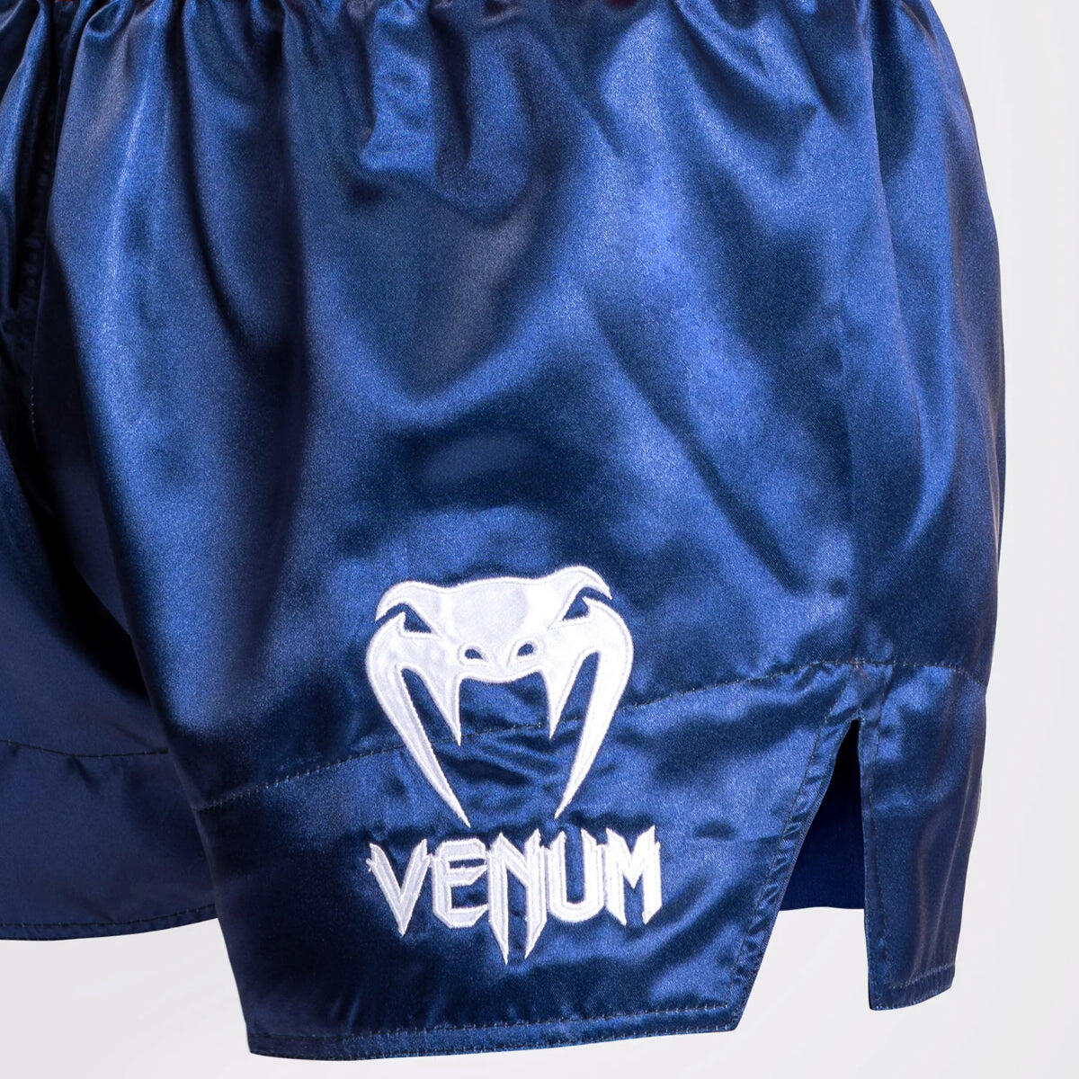Venum Classic Muay Thai Shorts Blue/Red M 6/7