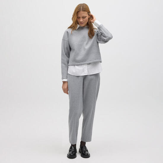 Pantalón cálido slim fit con estructura gris