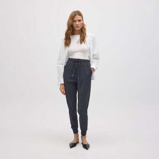 Pantalón jogger con textura marengo