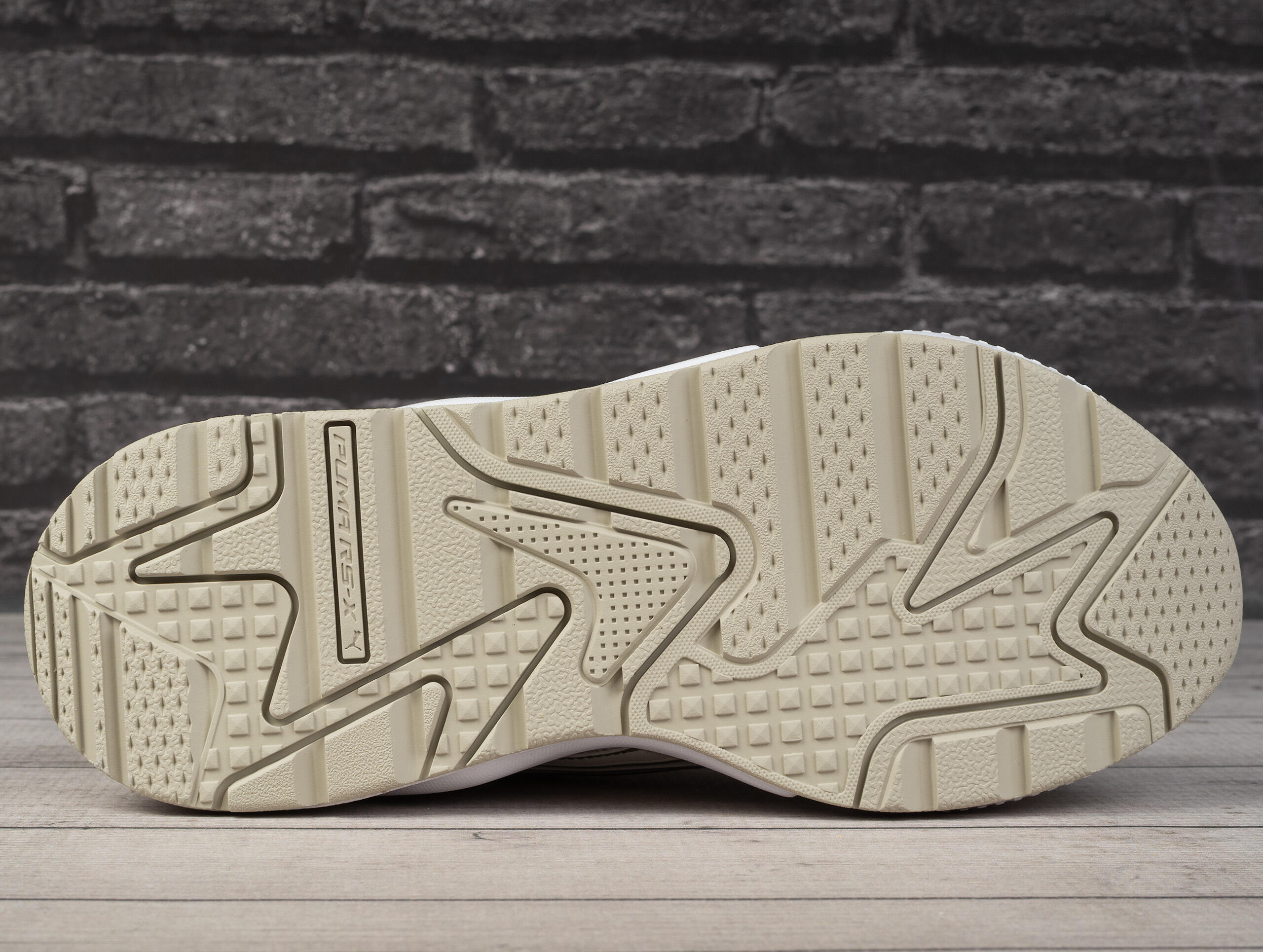 Buty męskie sportowe Puma RS-X EFEKT PRM 5/7