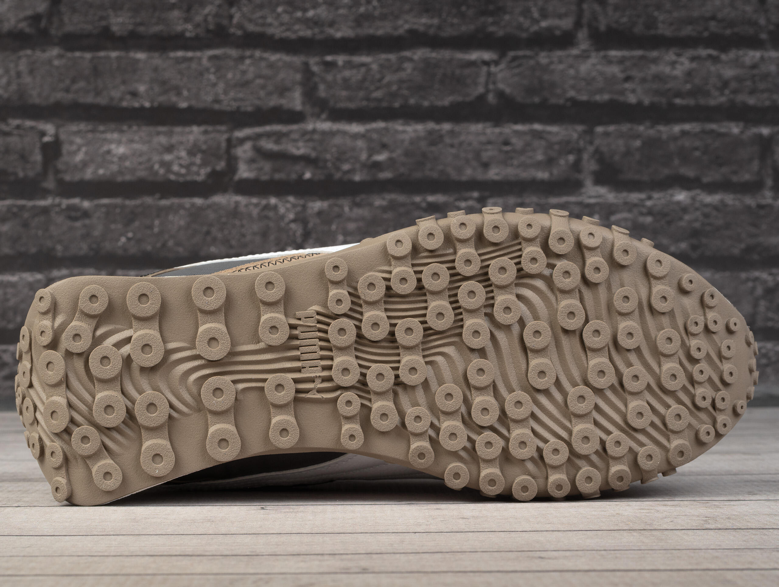 Buty męskie sportowe do chodzenia Puma BLKTOP RIDER 5/7